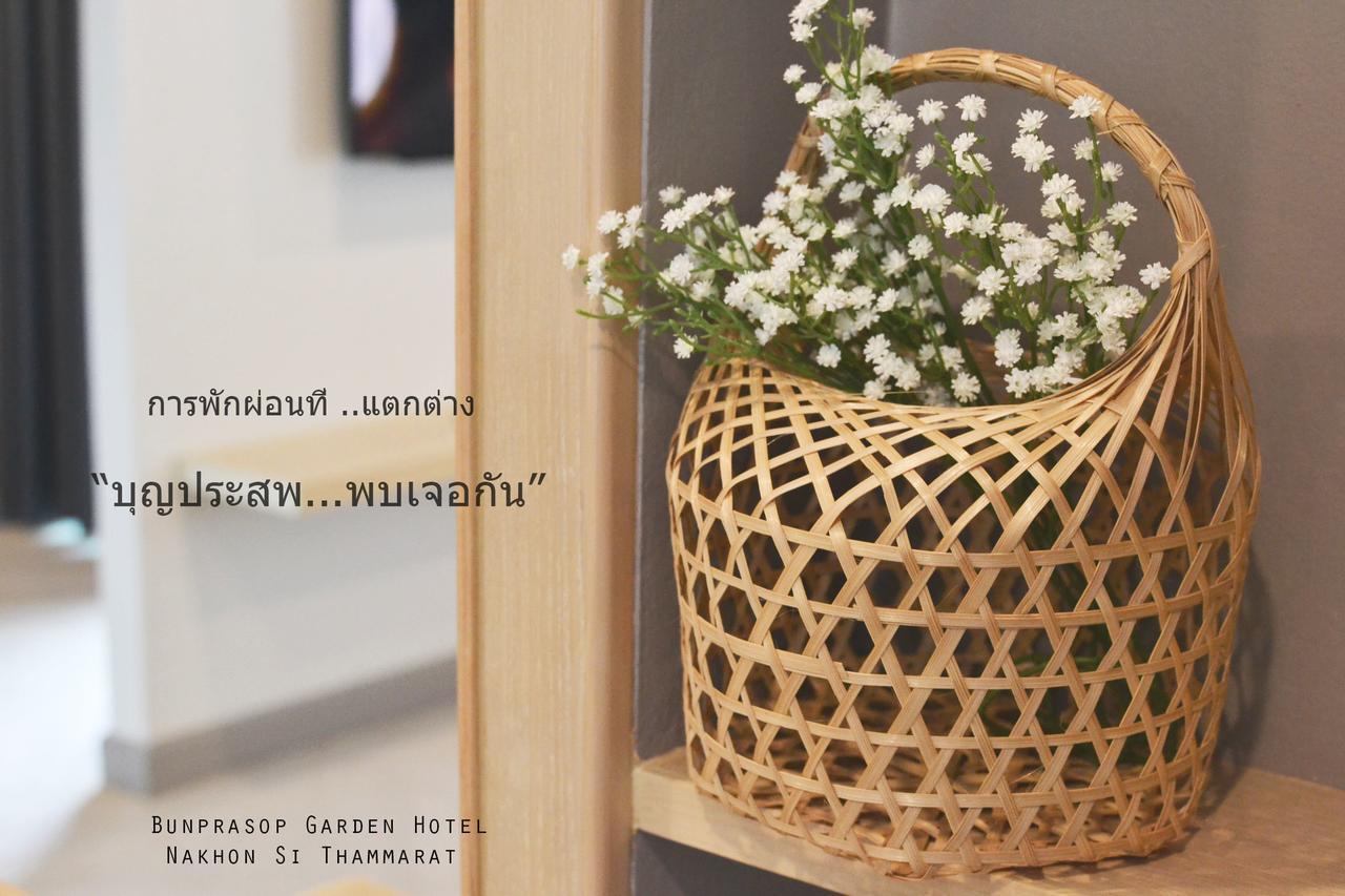 Bunprasop Garden Hotel Nakhon Si Thammarat Bagian luar foto